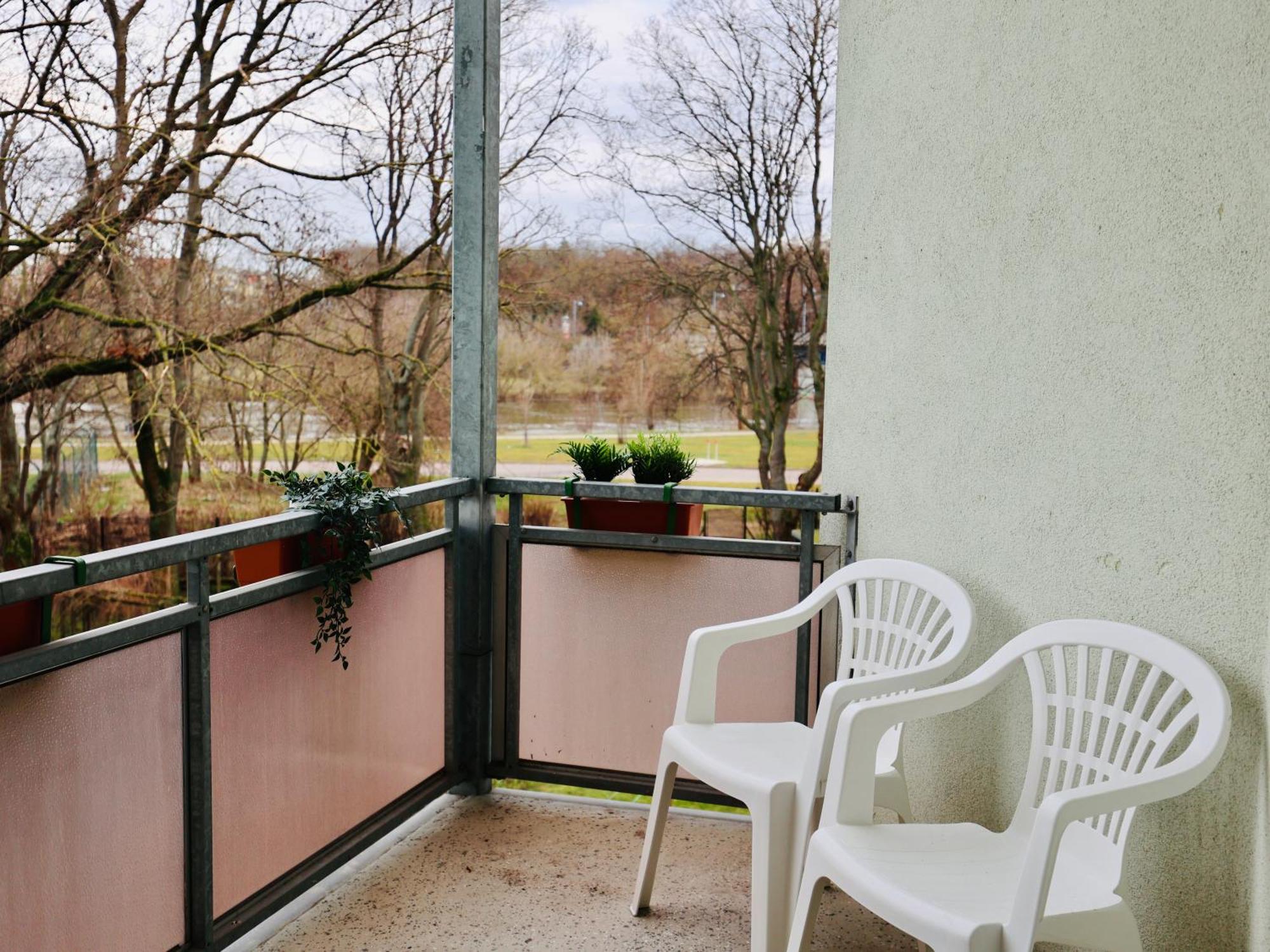 Work & Stay Mit Wasserblick Bernburg Exterior photo